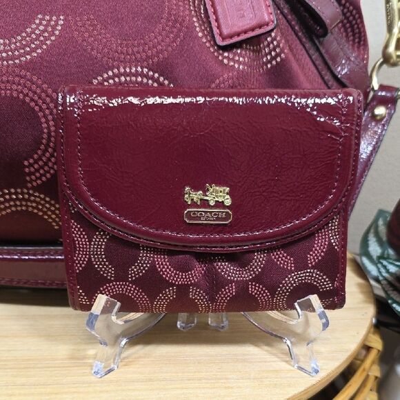 Coach Madison Sophia Satchel and Matching Trifold Wallet - Picture 2 of 16